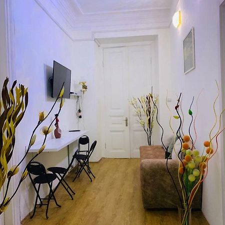 شقة تبليسي  في Apartament Old Yard المظهر الخارجي الصورة