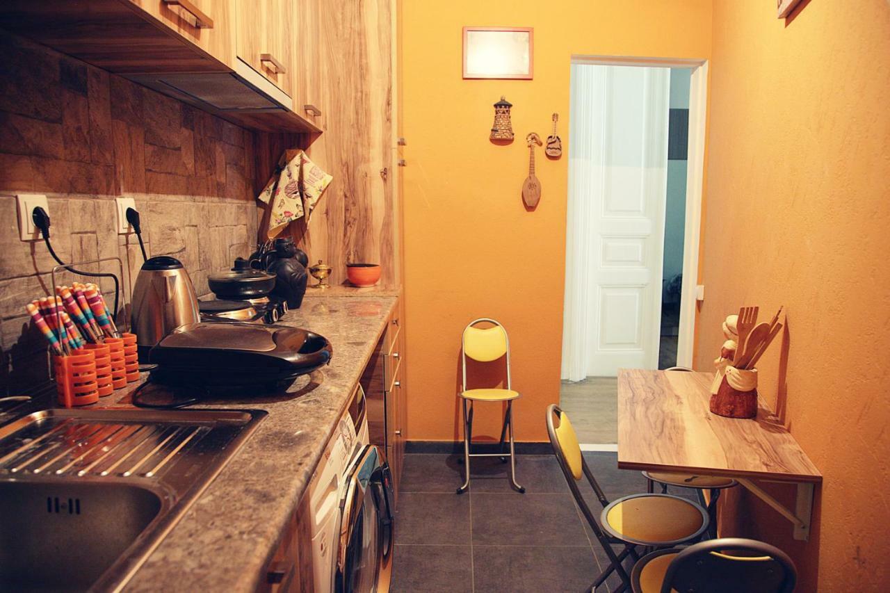 شقة تبليسي  في Apartament Old Yard المظهر الخارجي الصورة