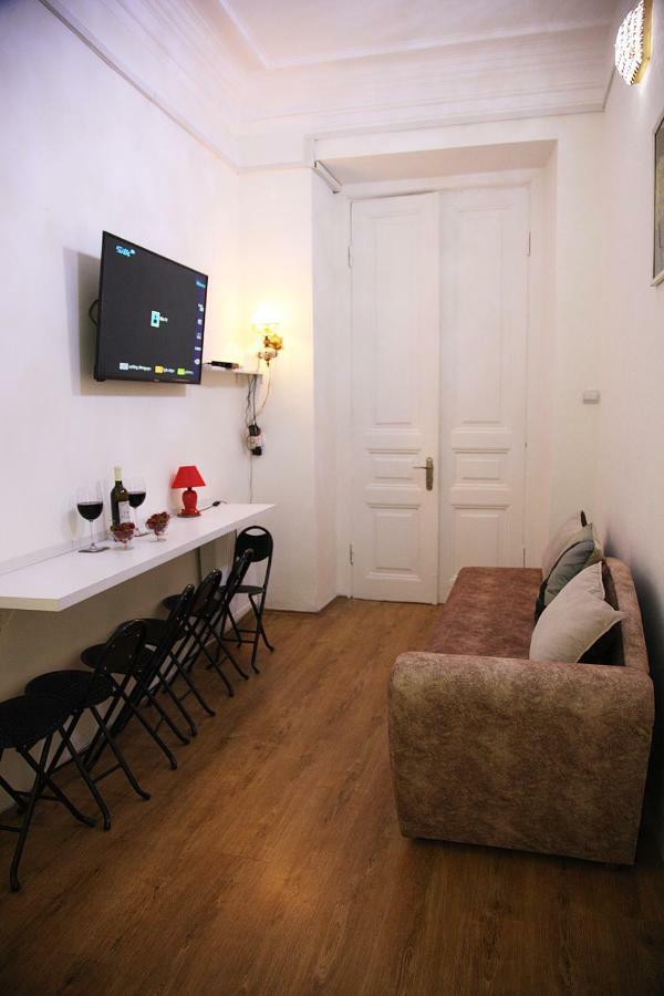 شقة تبليسي  في Apartament Old Yard المظهر الخارجي الصورة