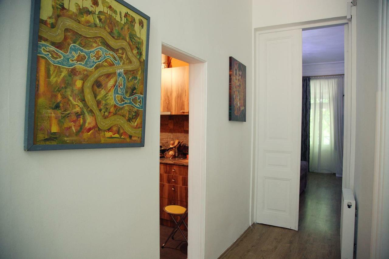 شقة تبليسي  في Apartament Old Yard المظهر الخارجي الصورة