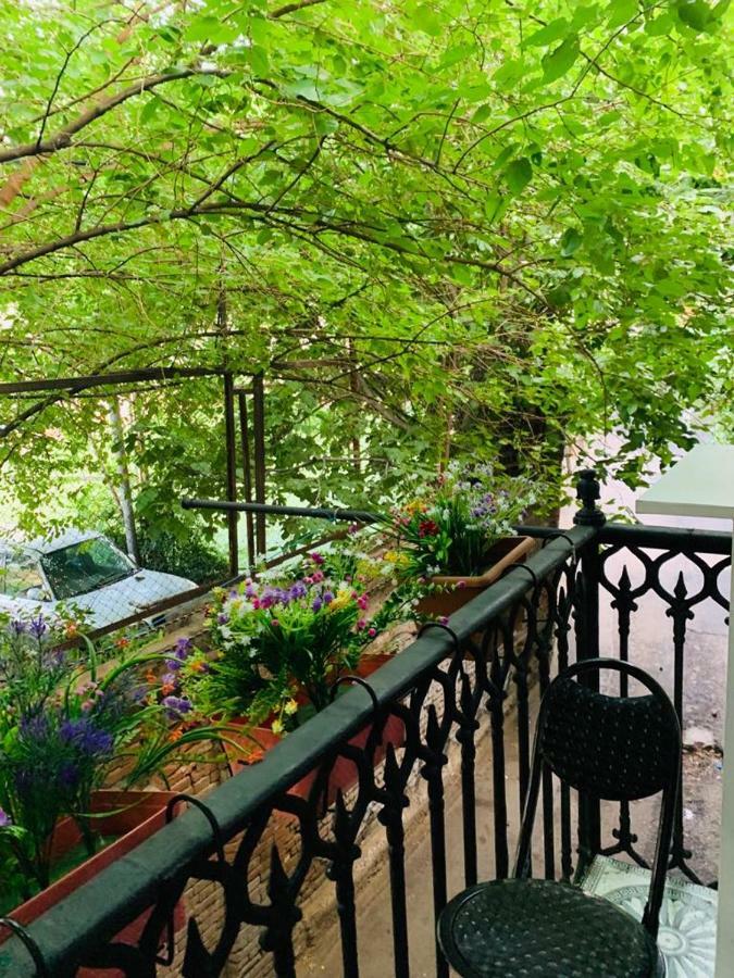 شقة تبليسي  في Apartament Old Yard المظهر الخارجي الصورة