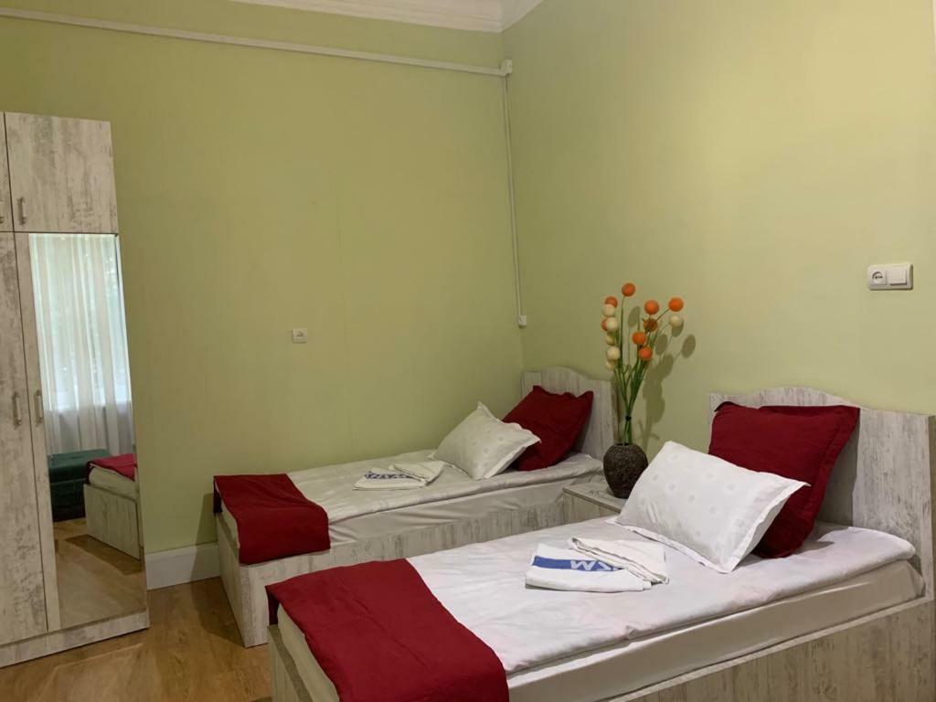 شقة تبليسي  في Apartament Old Yard المظهر الخارجي الصورة